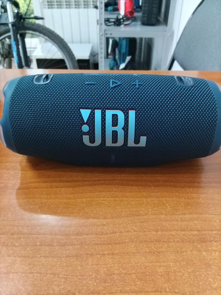 портативная колонка JBL Charge 6 в Ангарск