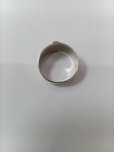 серебряное кольцо Кольцо серебро 925 4,14g, вес изделия 4.14g, размер 19 в Иркутск