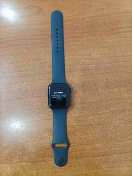 умные часы и браслеты Apple Watch SE 2 44mm (A2723) с СЗУ в Ангарск