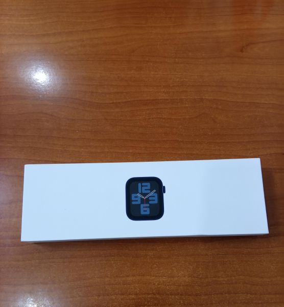 умные часы и браслеты Apple Watch SE 2 44mm (A2723) с СЗУ в Ангарск