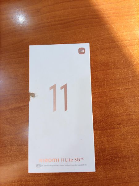 сотовый телефон Xiaomi 11 Lite 5G NE 8/128GB (2109119DG) Duos в Ангарск