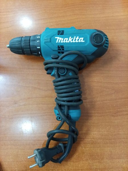 шуруповёрт сетевой Makita DF0300 в Ангарск