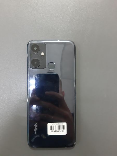 Купить Infinix Smart 6 Plus 2/64GB (X6823C) Duos в Ангарск за 4000 руб.