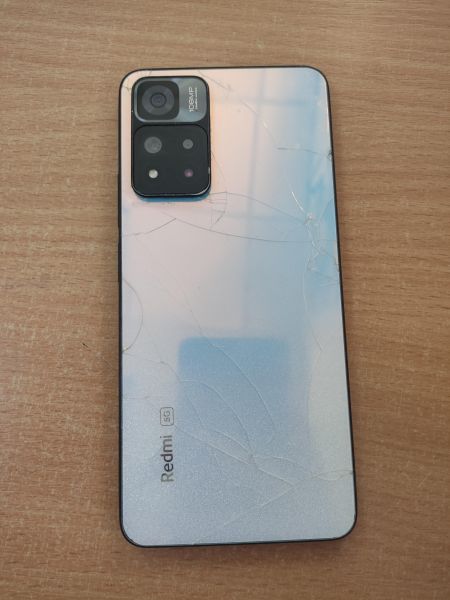 Купить Xiaomi Redmi Note 11 Pro+ 5G 8/256GB (21091116UG) Duos в Ангарск за 11000 руб.