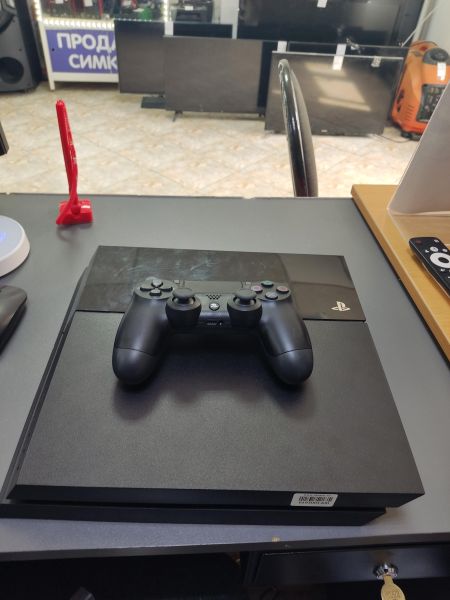 Купить Sony PlayStation 4 500GB (CUH-1106A) в Ангарск за 15700 руб.