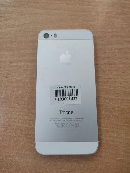 Купить Apple iPhone 5S 16GB в Ангарск за 2750 руб.