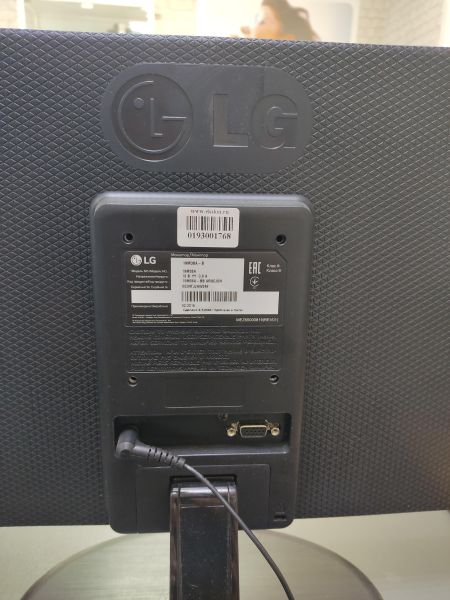 Купить LG 19M38A-B в Ангарск за 600 руб.
