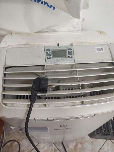 Купить Electrolux EACM-12ES/FI/N3 в Ангарск за 11650 руб.