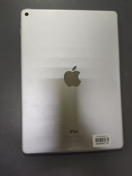 Купить Apple iPad Air 2 2014 64GB (A1566) (без SIM) в Ангарск за 2900 руб.