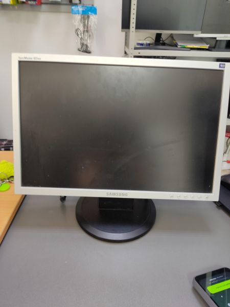 Купить Samsung 923NW в Ангарск за 900 руб.
