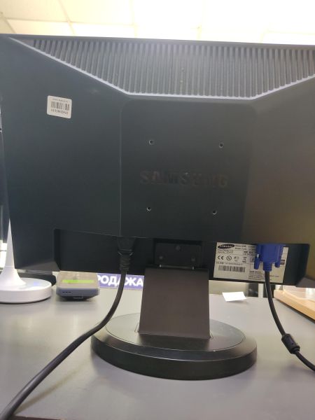 Купить Samsung 923NW в Ангарск за 900 руб.