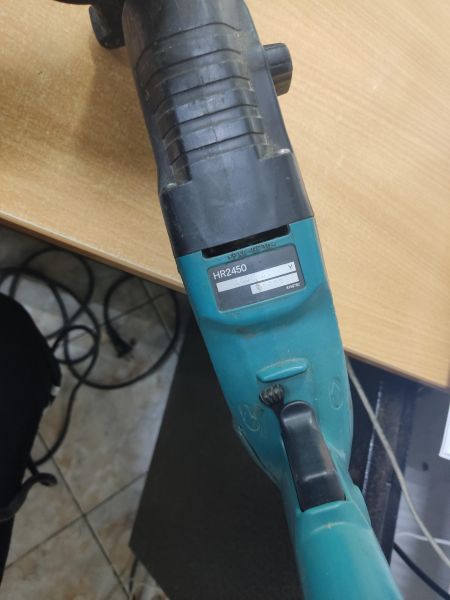 Купить Makita HR2450 в Ангарск за 2700 руб.
