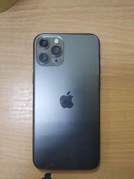 Купить Apple iPhone 11 Pro 64GB в Ангарск за 11400 руб.