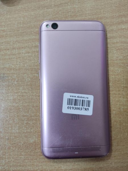 Купить Xiaomi Redmi 5A 2/16GB (MCG3B/MCE3B) Duos в Ангарск за 1400 руб.