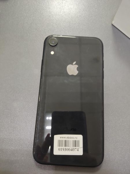 Купить Apple iPhone XR 64GB в Ангарск за 9300 руб.