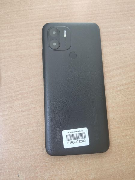 Купить Xiaomi Redmi A1+ 2/32GB (220733SFG) Duos в Ангарск за 2800 руб.