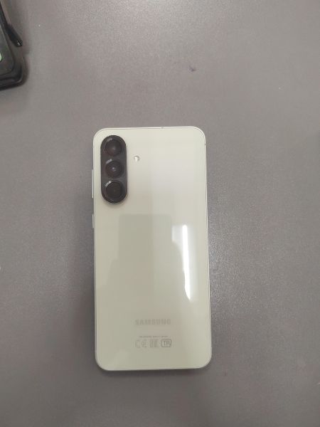 сотовый телефон Samsung Galaxy A56 8/256GB (A566E) Duos в Ангарск