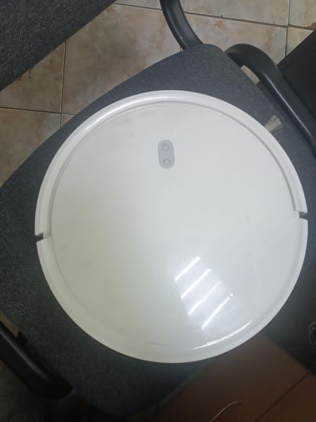 Купить Xiaomi Mi Robot Vacuum E10 (B112) с СЗУ в Ангарск за 2400 руб.