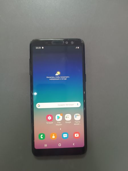 сотовый телефон Samsung Galaxy A8 4/32GB (A530F) Duos в Чита