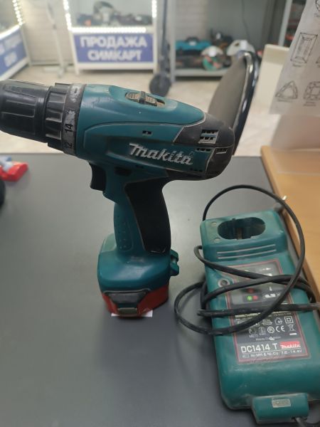 Купить Makita 6271D с СЗУ в Ангарск за 1100 руб.