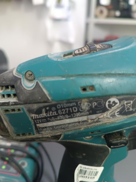 Купить Makita 6271D с СЗУ в Ангарск за 1100 руб.