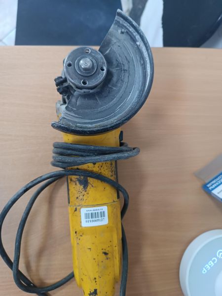 Купить DeWALT DWE4015 в Ангарск за 2100 руб.