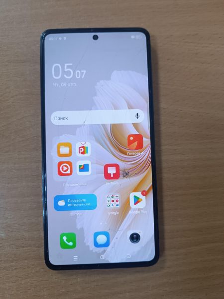 Купить TECNO Camon 20 Pro 8/256GB (CK7n) Duos в Ангарск за 3700 руб.