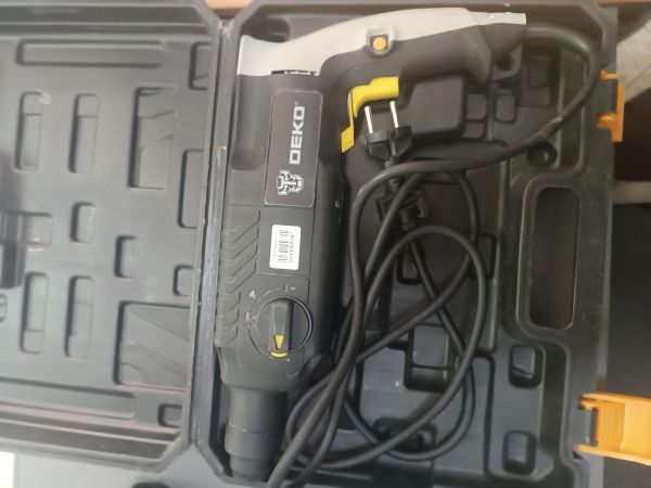 перфоратор сетевой DEKO DKH850W в Ангарск