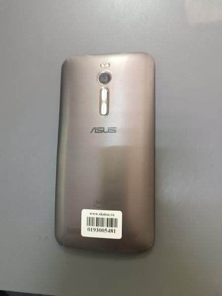 сотовый телефон ASUS ZenFone 2 4/32GB (Z00AD) Duos в Ангарск