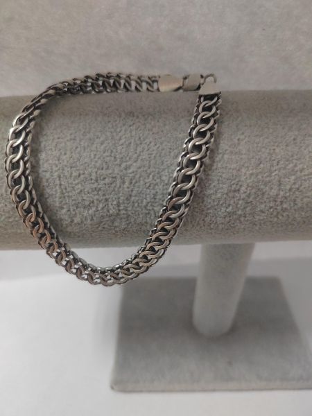 серебряный браслет Браслет серебро 925 11,23g, вес изделия 11.34g, длина 22 см в Ангарск