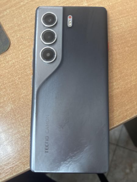 сотовый телефон TECNO Camon 40 Pro 5G 12/256GB (CM7) Duos в Ангарск