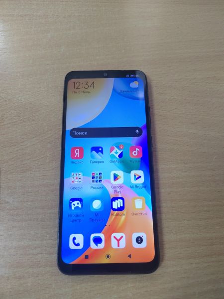 сотовый телефон Xiaomi Redmi 10C 4/128GB (220333QNY) Duos в Ангарск