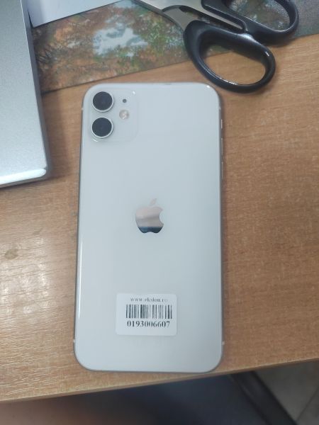 сотовый телефон Apple iPhone 11 128GB в Ангарск