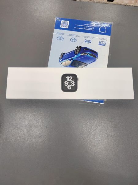 умные часы и браслеты Apple Watch SE 44mm (A2352) с СЗУ в Ангарск