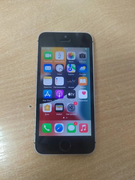 сотовый телефон Apple iPhone SE 1st gen. 2016 32GB в Ангарск