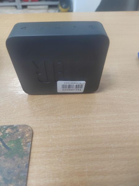 портативная колонка JBL GO Essential в Ангарск