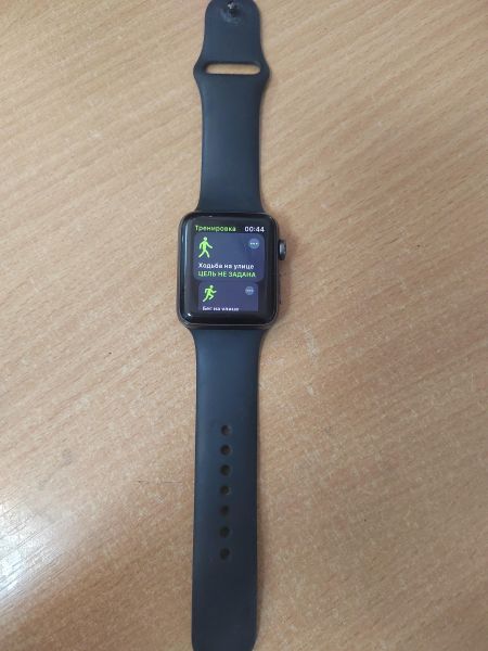 умные часы и браслеты Apple Watch Series 3 42mm (A1859) с СЗУ в Ангарск