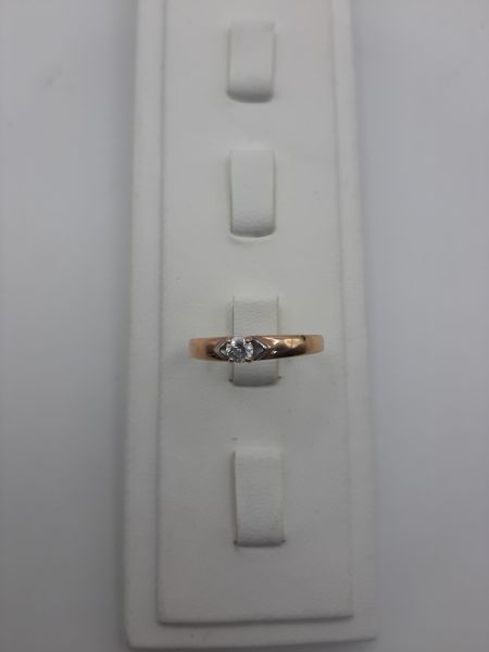 Купить Кольцо золото 375 0,93g, вес изделия 1.08g, размер 17.5 в Иркутск за 3300 руб.