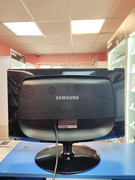 Купить Samsung SyncMaster 2333SW в Иркутск за 2900 руб.