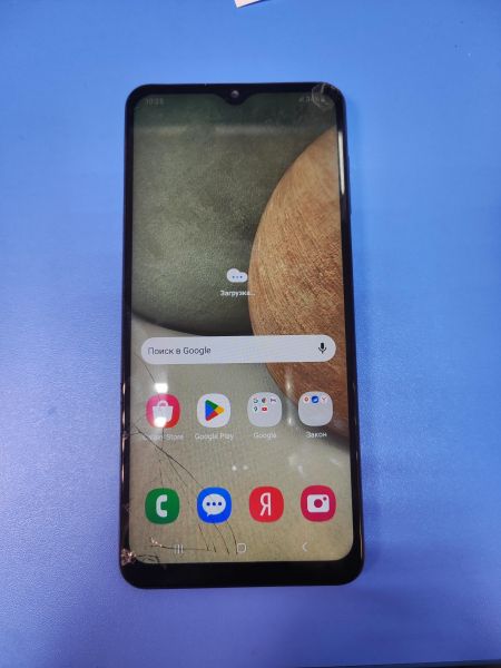 Купить Samsung Galaxy A12 4/128GB (A127F) Duos в Иркутск за 2500 руб.