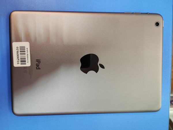 Купить Apple iPad mini 1 2012 16GB (A1432 MD528-994 MF432) (без SIM) в Иркутск за 1400 руб.