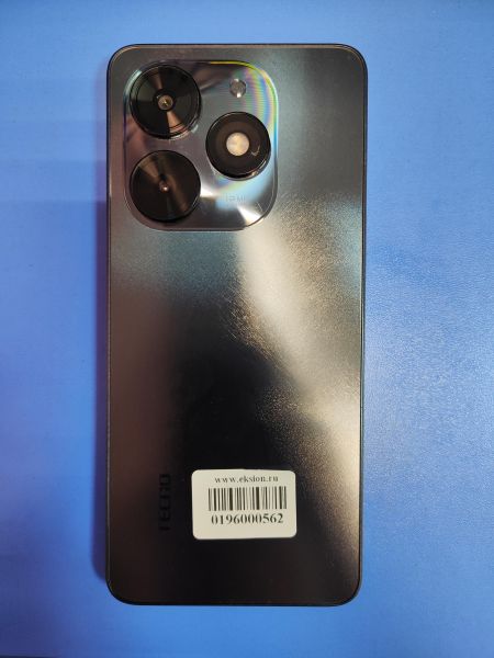 Купить TECNO Spark Go 2024 3/64GB (BG6) Duos в Иркутск за 2100 руб.