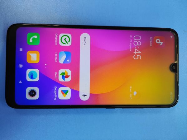 Купить Xiaomi Redmi 7 2/16GB (M1810F6LG) Duos в Иркутск за 2100 руб.