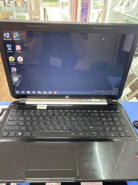 Купить HP 15-d000sr F7R82EA (HD 8500M/SSD 1024 GB) в Иркутск за 6200 руб.