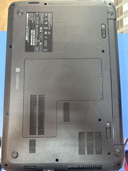 Купить HP 15-d000sr F7R82EA (HD 8500M/SSD 1024 GB) в Иркутск за 6200 руб.