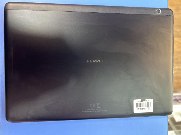 Купить Huawei MediaPad T5 10.1 16GB (AGS2-L09) (c SIM) в Иркутск за 2600 руб.