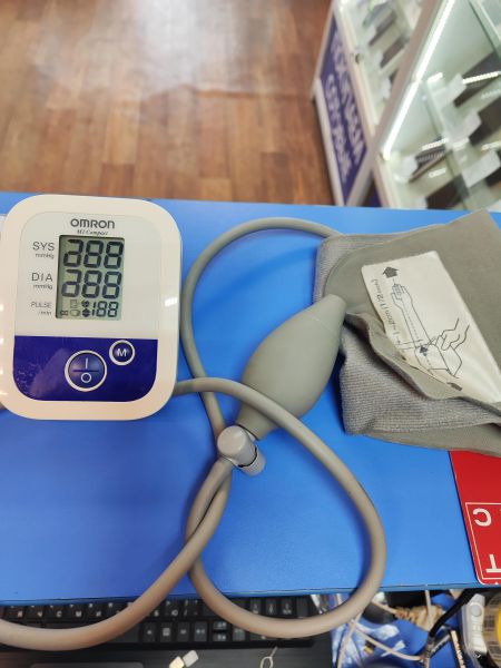 Купить Omron M1 Compact (HEM-4022-RU) в Иркутск за 250 руб.
