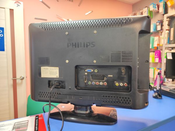 Купить Philips 19PFL3404 в Иркутск за 2400 руб.