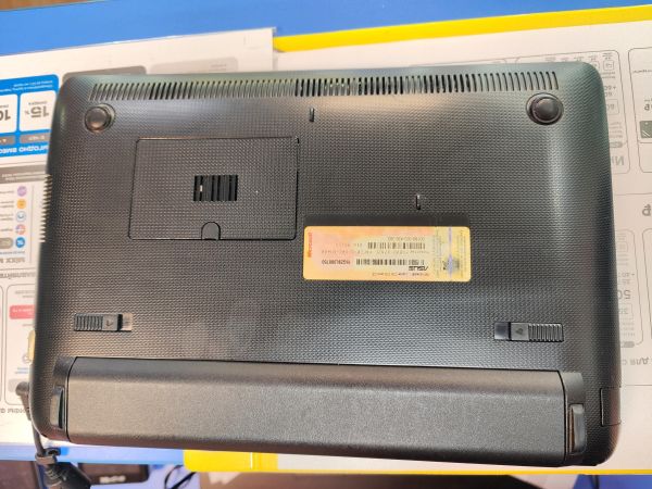 Купить ASUS Eee PC 1015BX-BLK139S в Иркутск за 3000 руб.