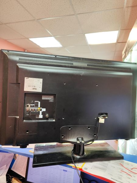 Купить Samsung UE40EH5300 в Иркутск за 10100 руб.